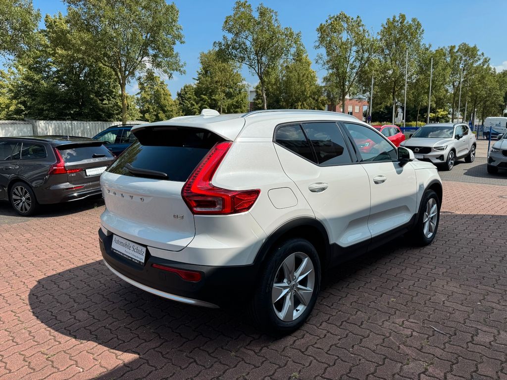 Volvo XC40 2024