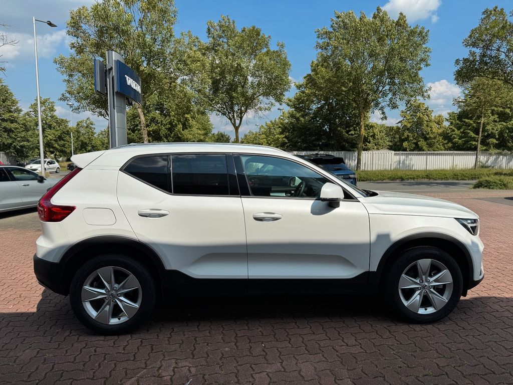 Volvo XC40 2024