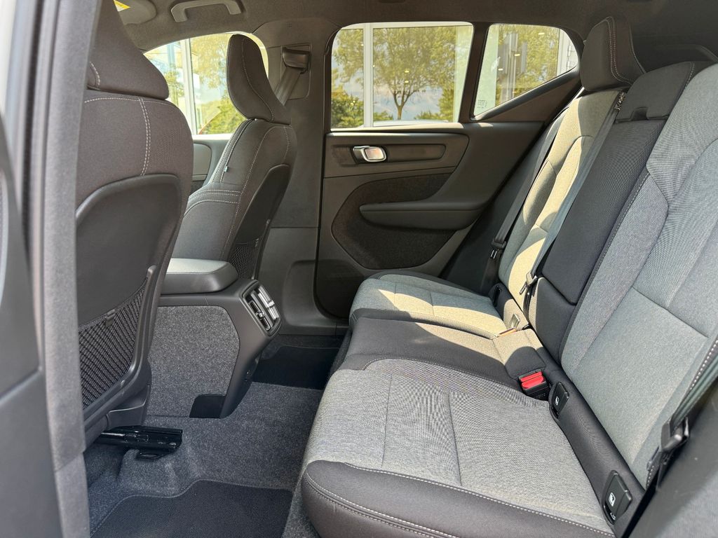 Volvo XC40 2024