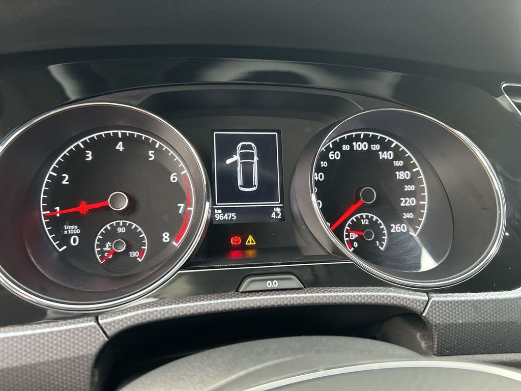 Volkswagen Touran 2021