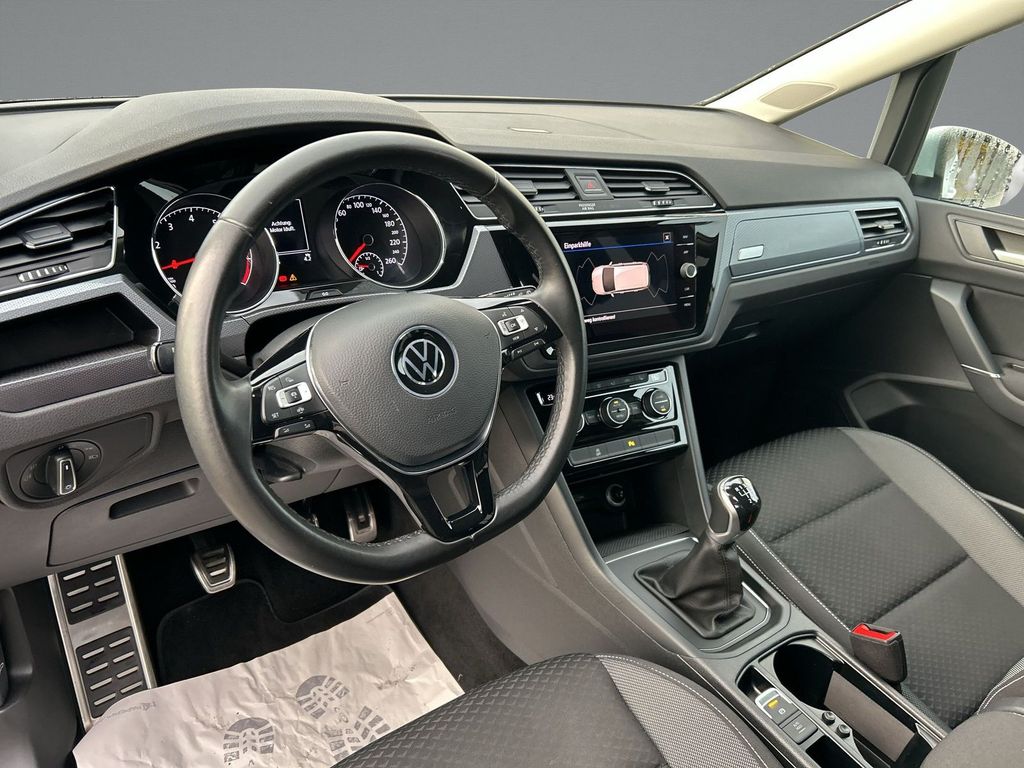 Volkswagen Touran 2021