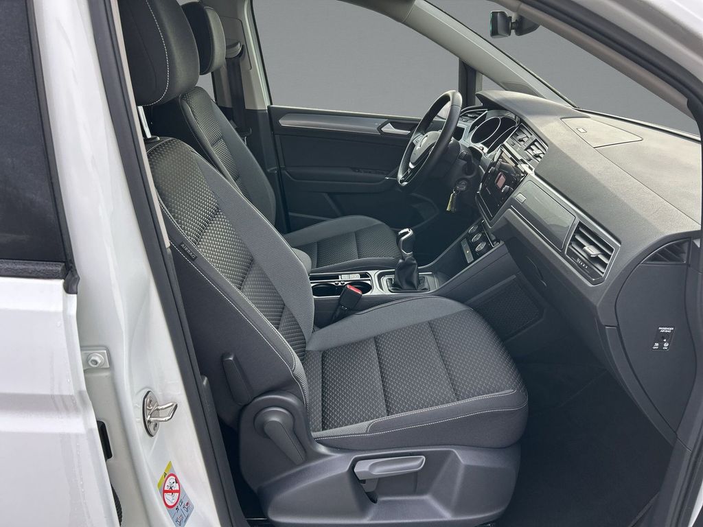 Volkswagen Touran 2021