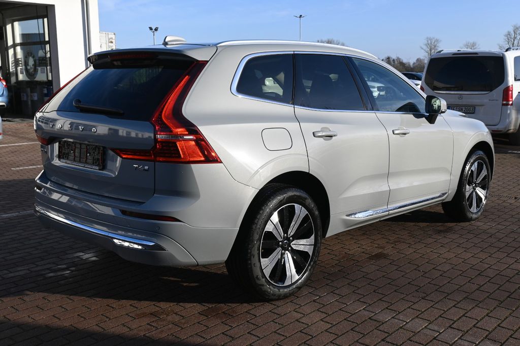 Volvo XC60 2025