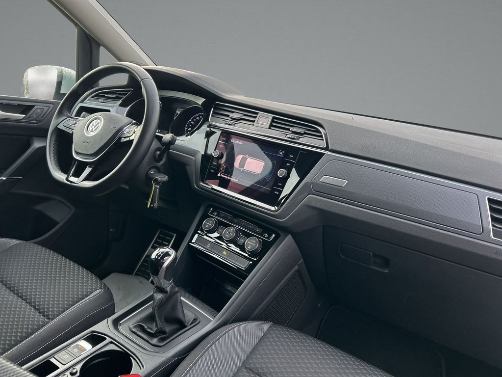 Volkswagen Touran 2021