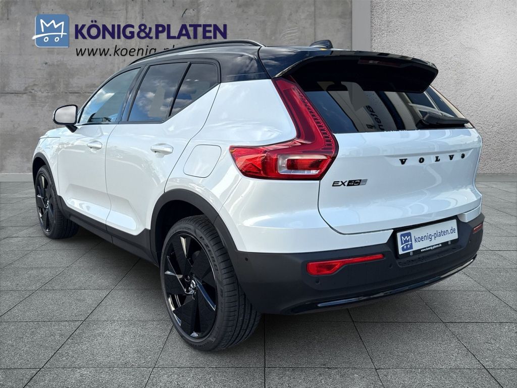 Volvo EX40 2025
