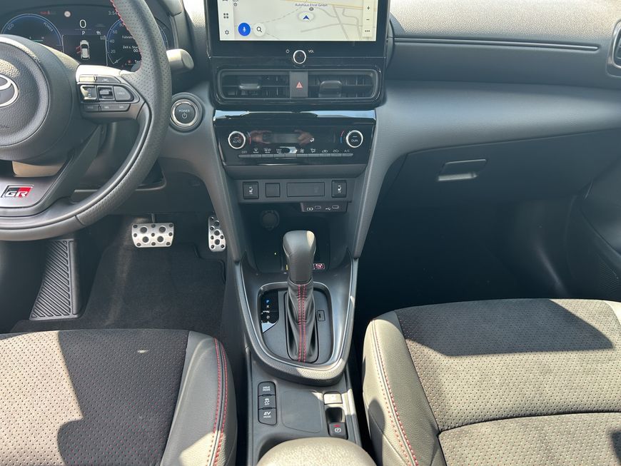 Toyota Yaris Cross 2025