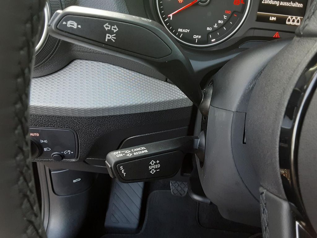 Audi Q2 2024