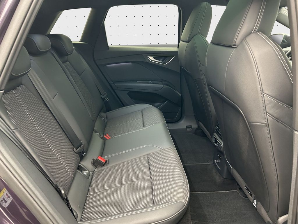 Audi Q4 e-tron 2025
