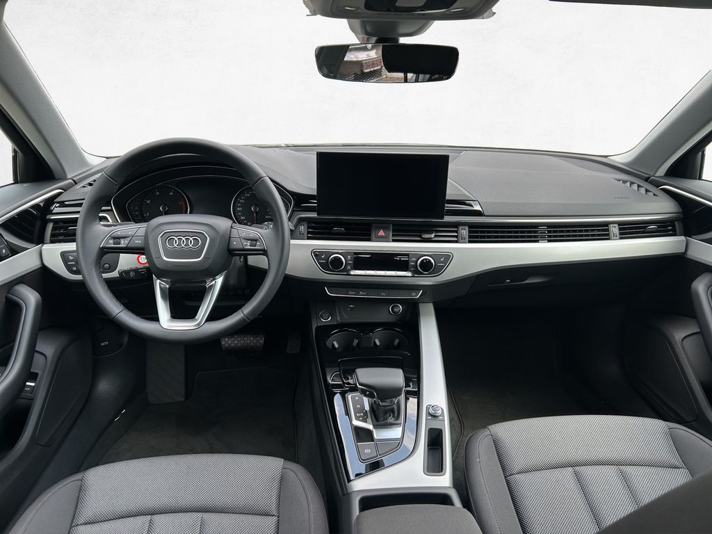 Audi A4 2024