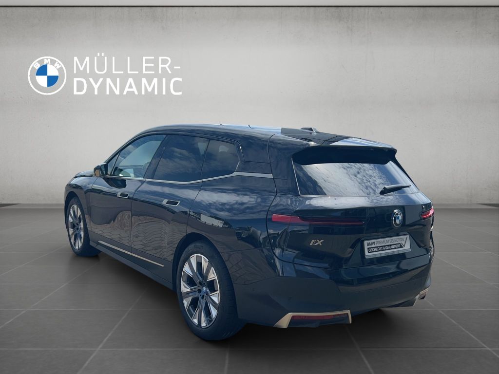 BMW iX 2022