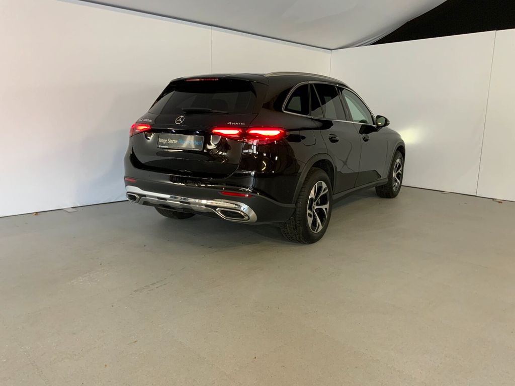 Mercedes-Benz GLC 300 2024