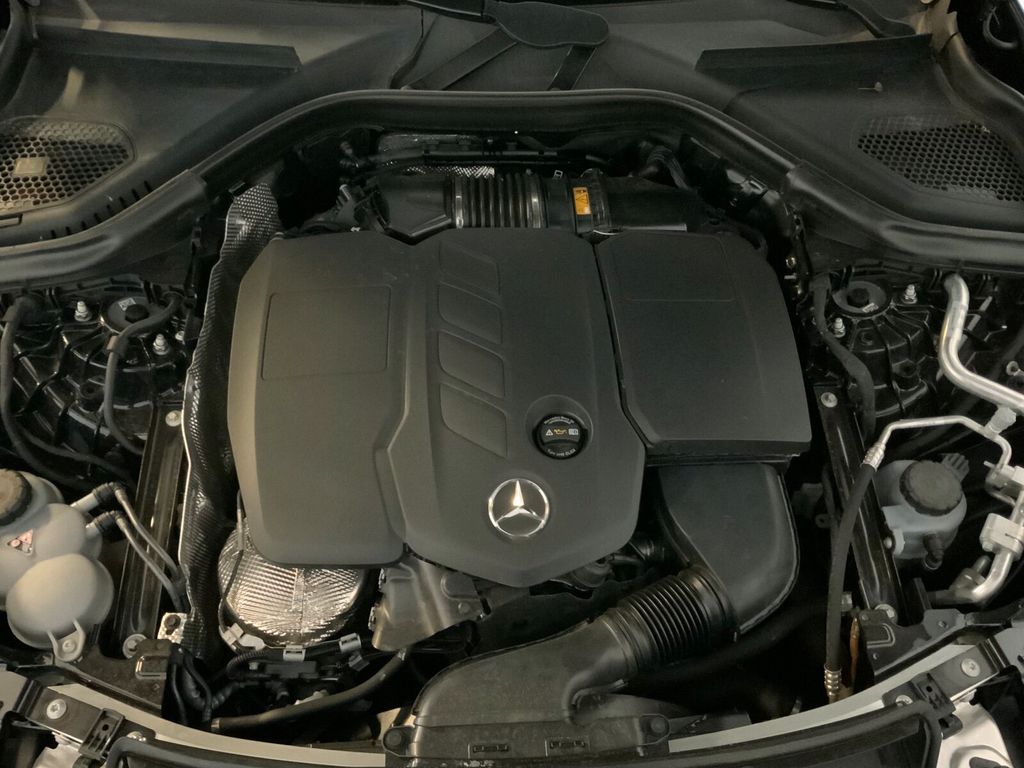 Mercedes-Benz GLC 300 2024