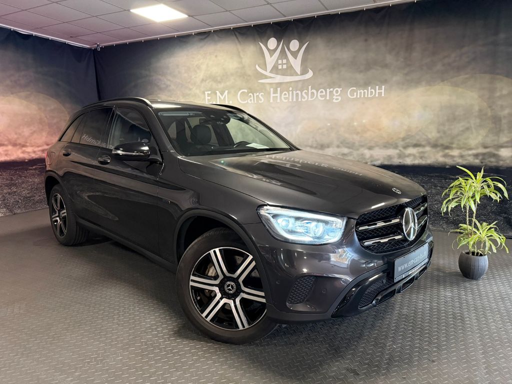 Mercedes-Benz GLC 300 2021