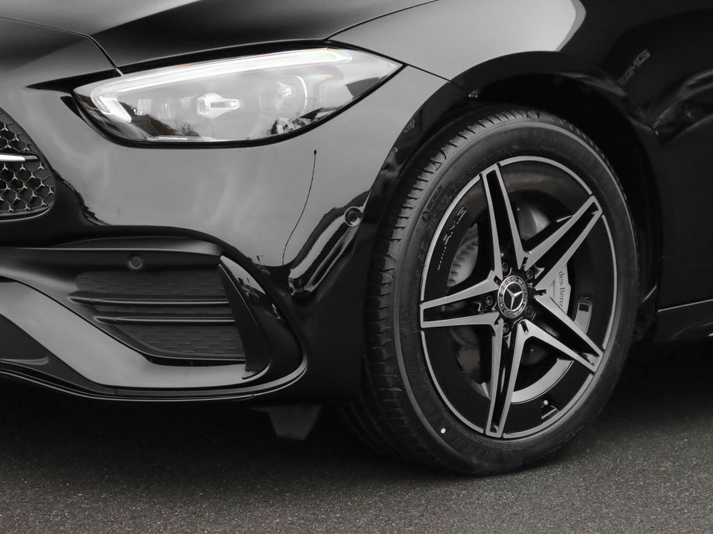 Mercedes-Benz C 300 2025