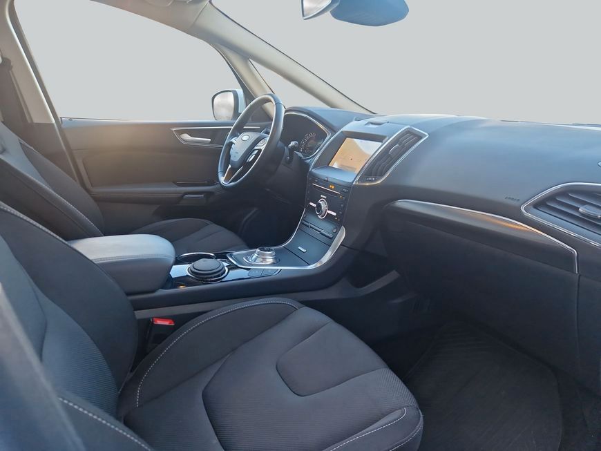 Ford S-Max 2021