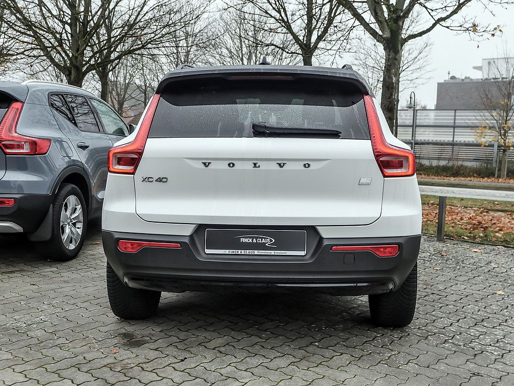 Volvo XC40 2021