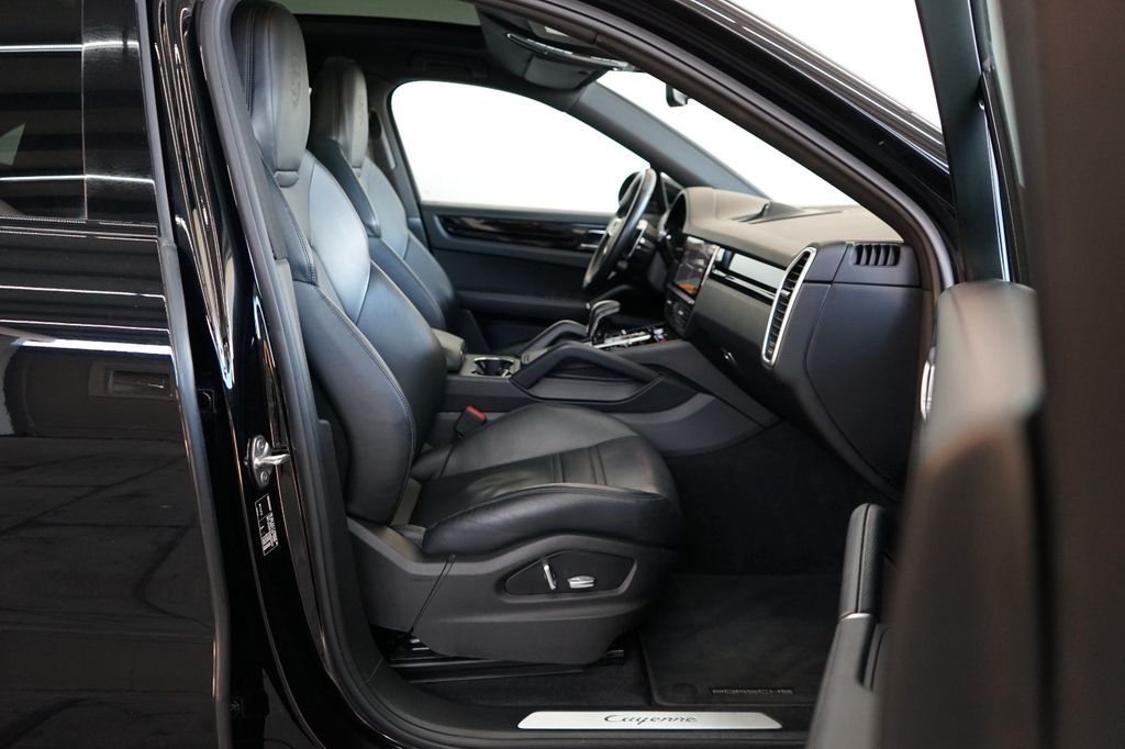 Porsche Cayenne 2019