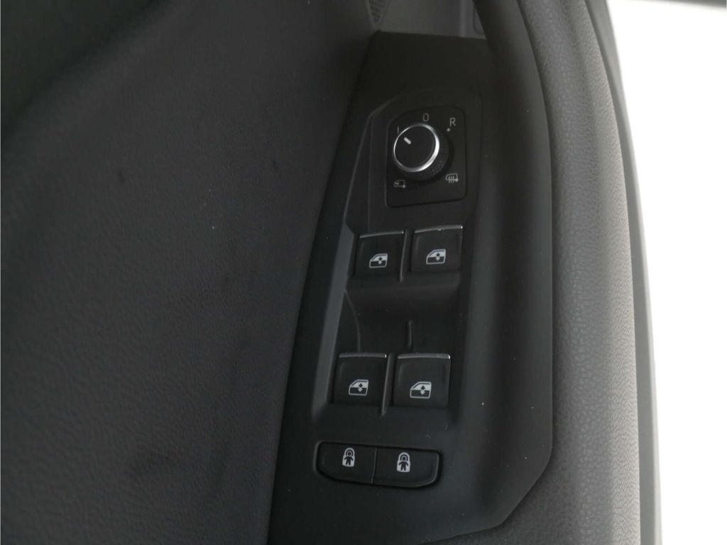 Volkswagen Touareg 2025