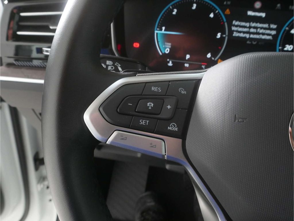 Volkswagen Touareg 2025