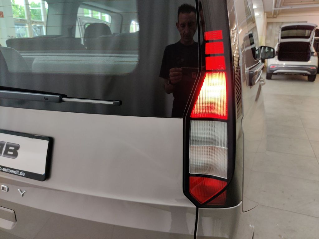 Volkswagen Caddy Maxi 2025