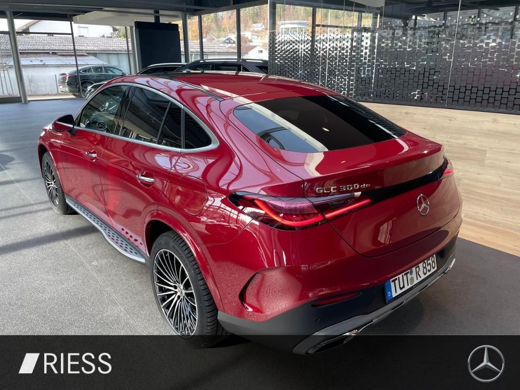 Mercedes-Benz GLC 300 2025