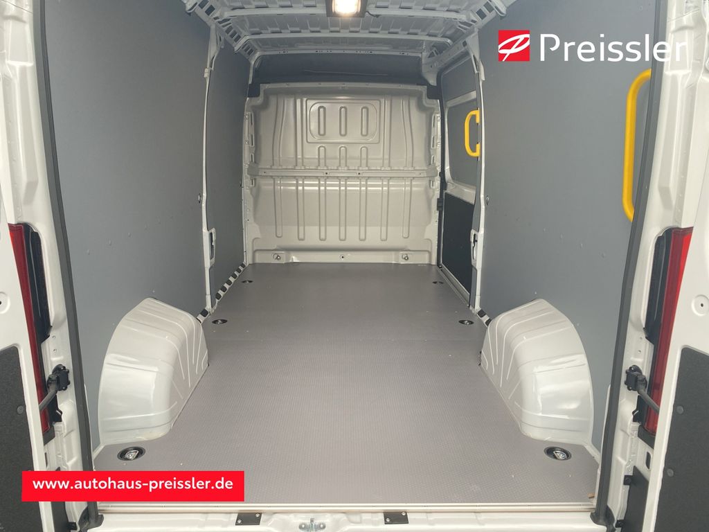 Toyota Proace Max 2024