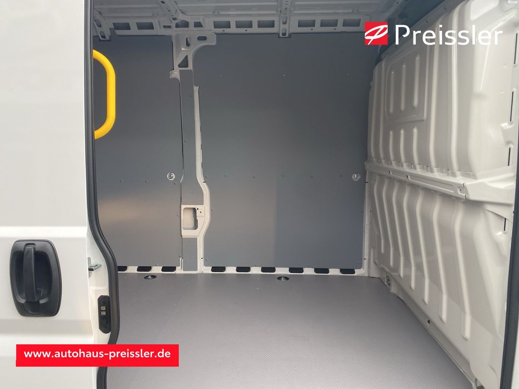 Toyota Proace Max 2024