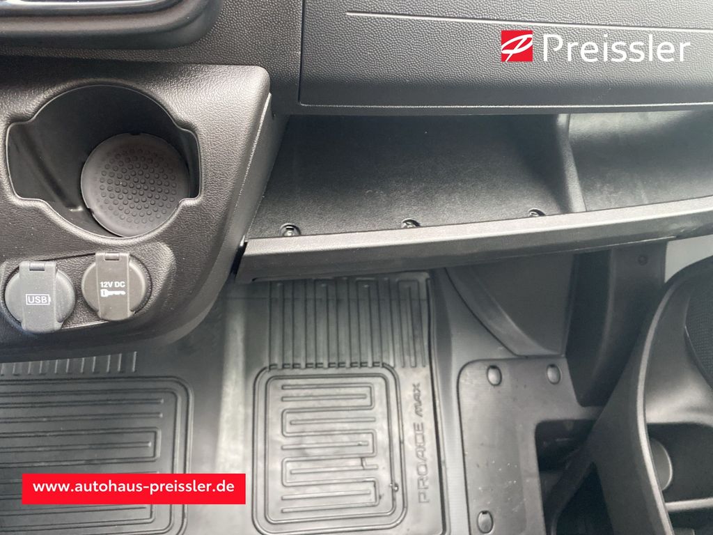 Toyota Proace Max 2024