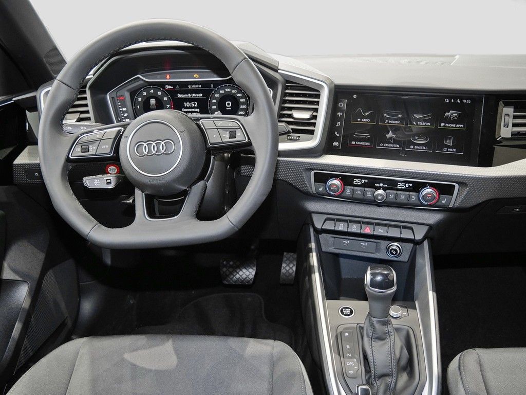 Audi A1 2025