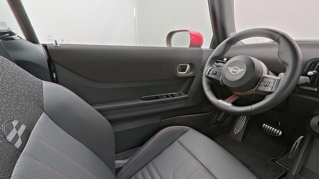 MINI John Cooper Works Cabrio 2025