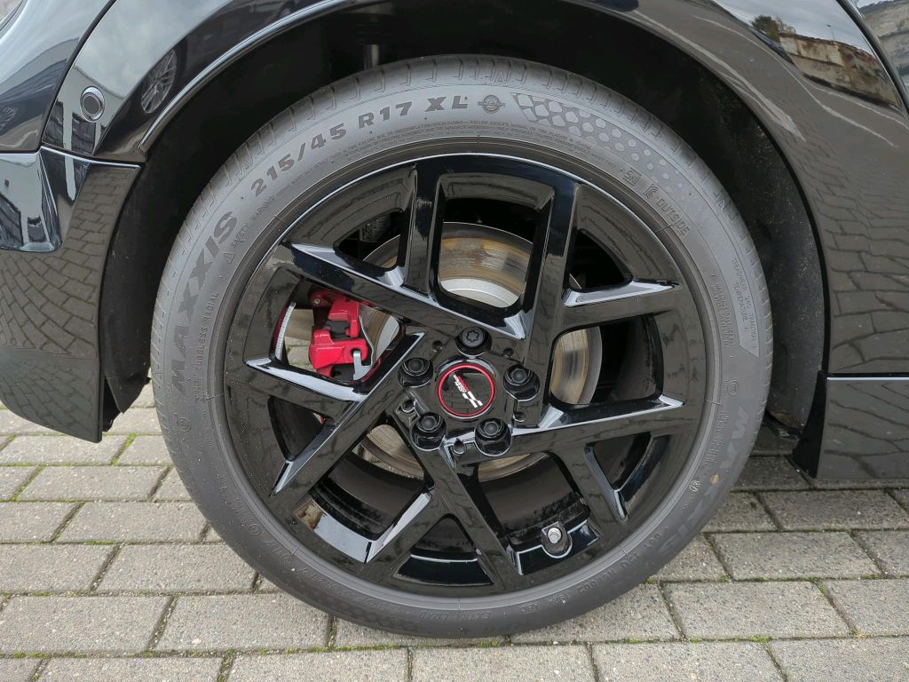 MINI John Cooper Works Cabrio 2024