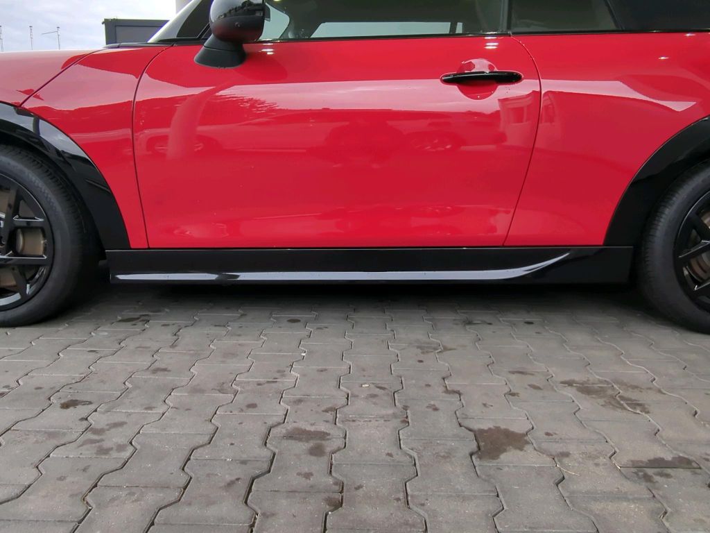 MINI John Cooper Works Cabrio 2024