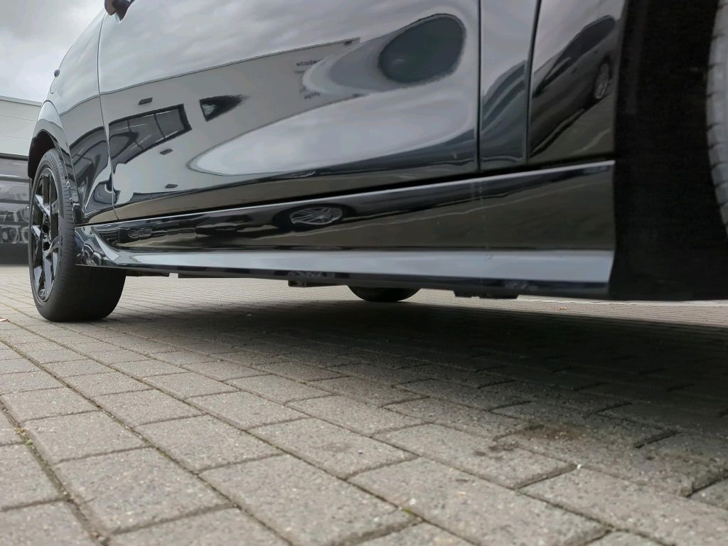 MINI John Cooper Works Cabrio 2024