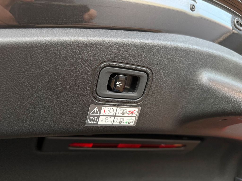 Mercedes-Benz CLE 220 2024