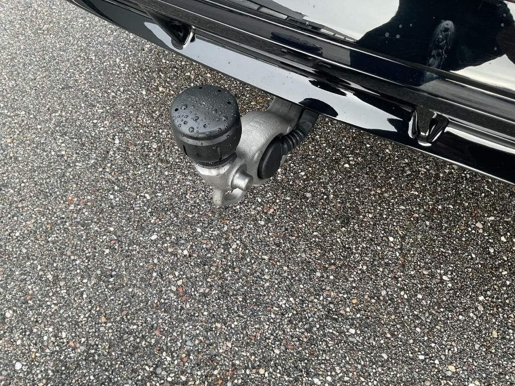 Mercedes-Benz CLA 250 2025