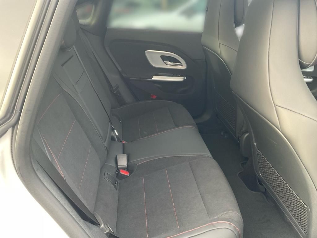 Mercedes-Benz CLA 250 2025