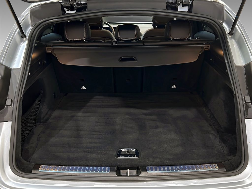 Mercedes-Benz EQC 2020