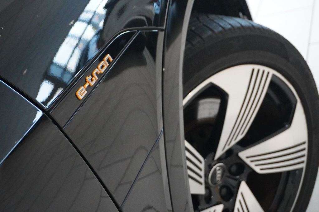 Audi e-tron 2020