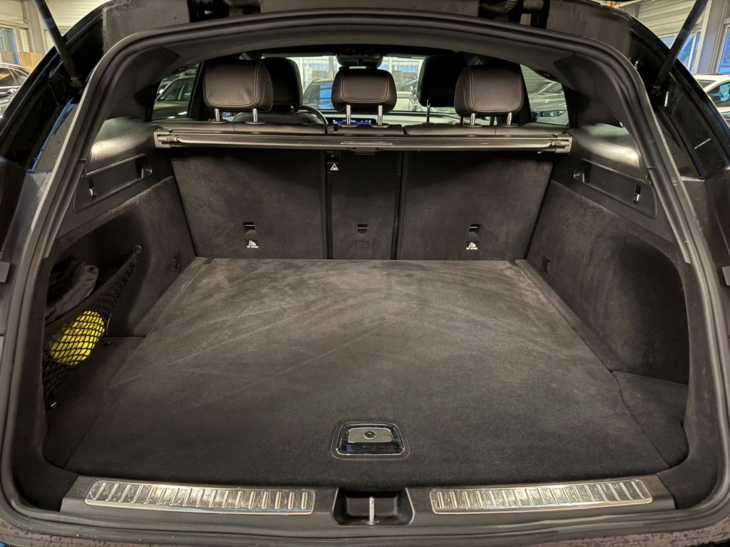 Mercedes-Benz EQC 2020