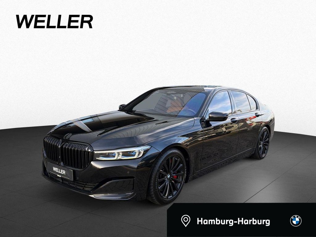 BMW 750 2022