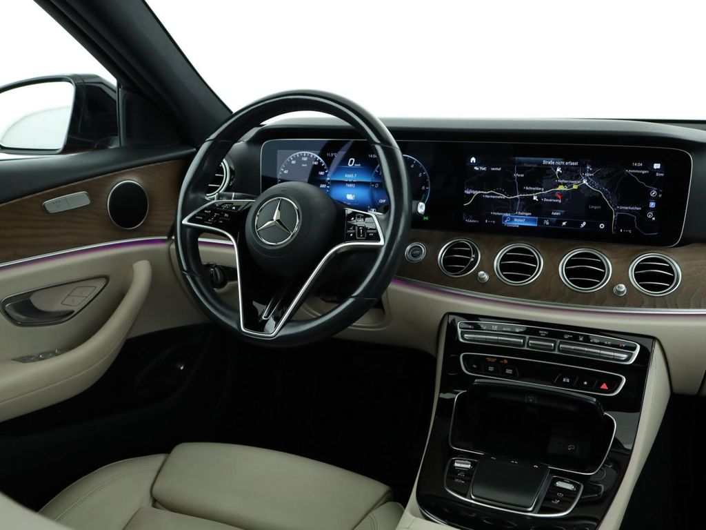 Mercedes-Benz E 300 2022