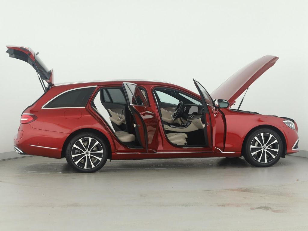 Mercedes-Benz E 300 2022