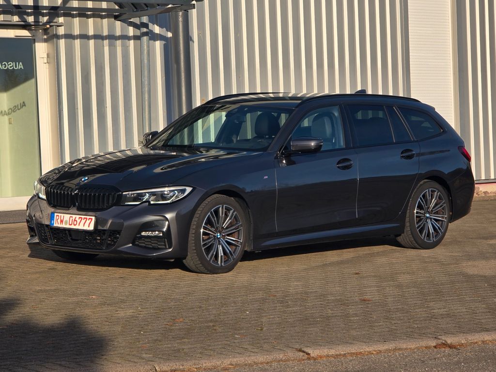 BMW 320 2022
