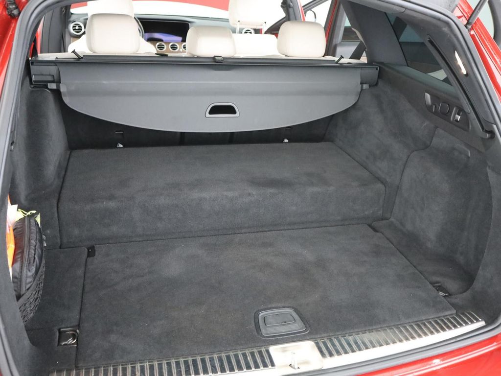 Mercedes-Benz E 300 2022