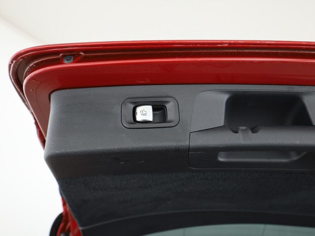 Mercedes-Benz E 300 2022