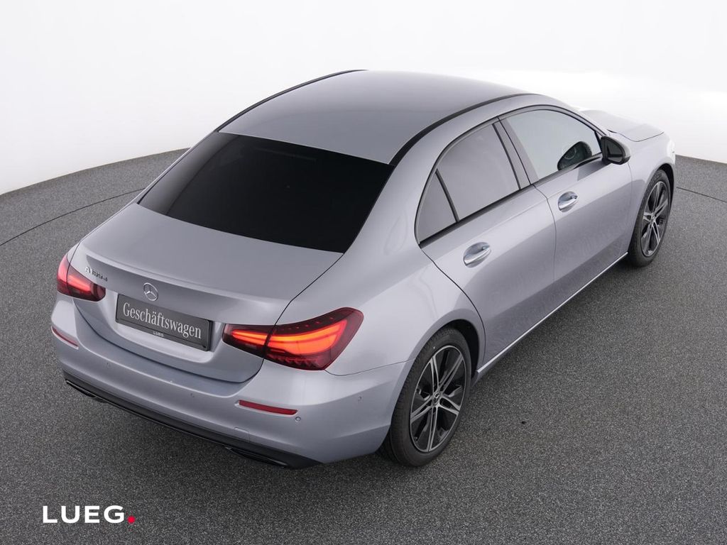 Mercedes-Benz A 180 2025