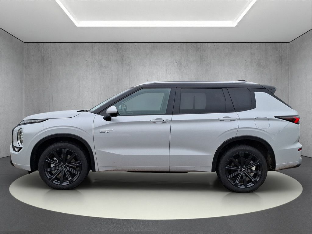 Mitsubishi Outlander 2025