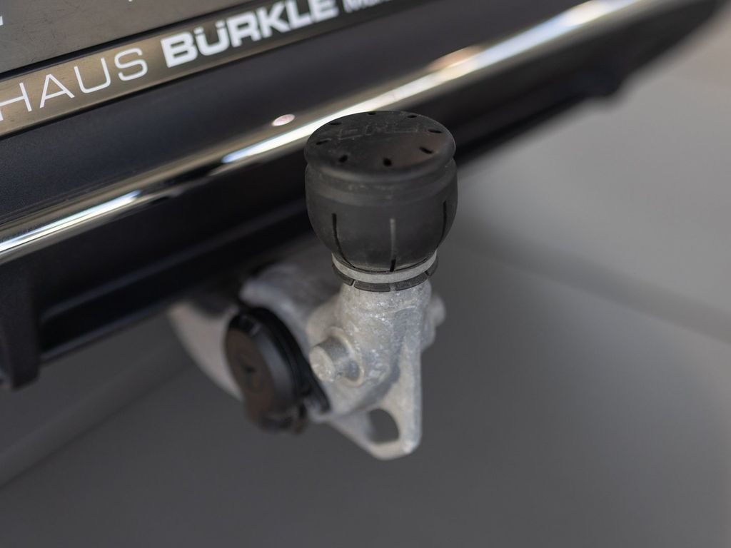 Mercedes-Benz CLE 200 2024