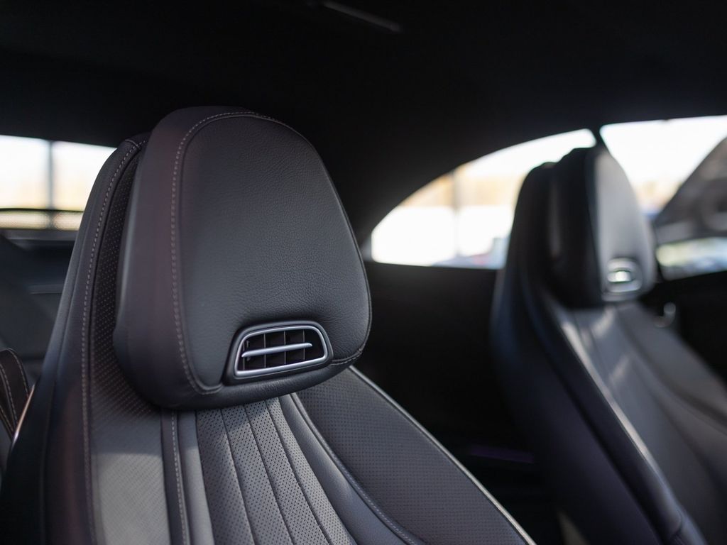 Mercedes-Benz CLE 200 2024