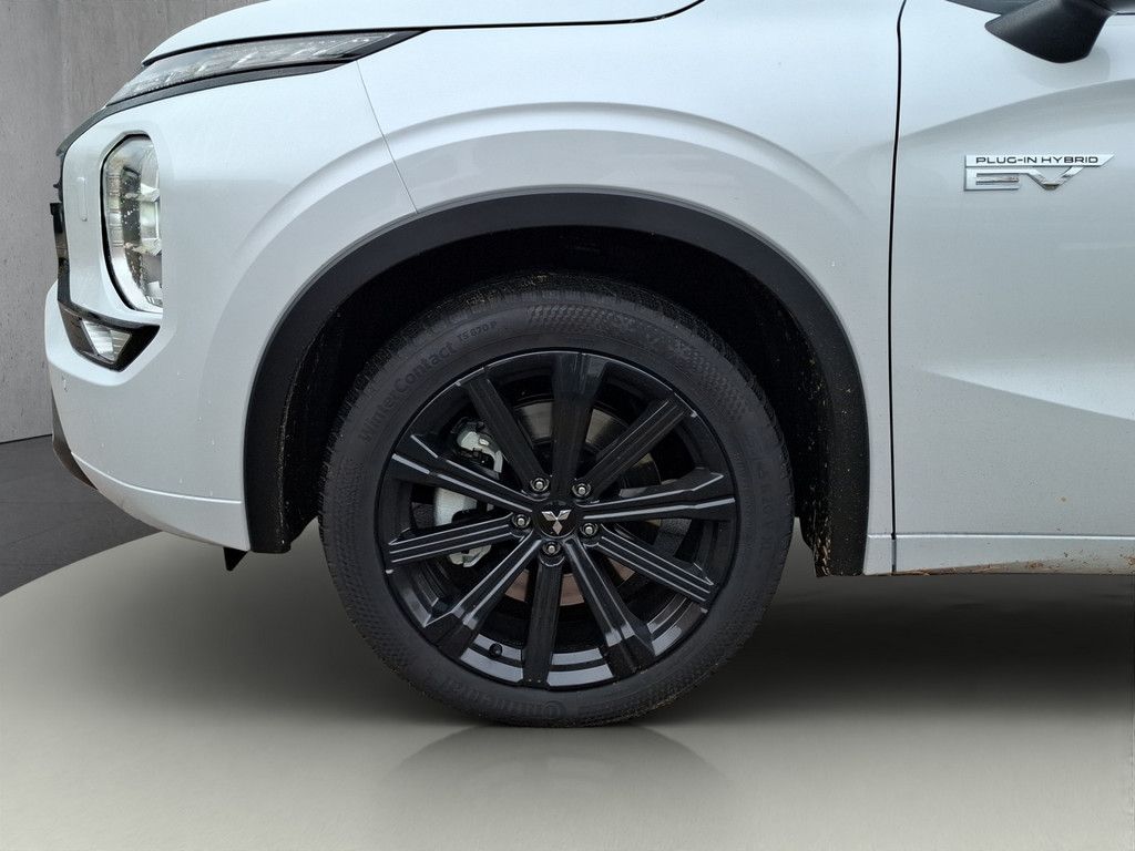 Mitsubishi Outlander 2025